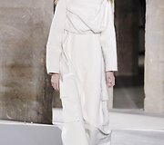 &bdquo;Rick Owens&ldquo; 2016 m. rudens-žiemos kolekcijos modelis
