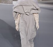 &bdquo;Rick Owens&ldquo; 2016 m. rudens-žiemos kolekcijos modelis