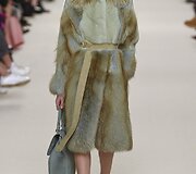 &bdquo;Lanvin&ldquo; 2016 m. rudens-žiemos kolekcijos modelis
