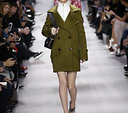 &bdquo;Christian Dior&ldquo; 2016 m. rudens-žiemos kolekcijos modelis