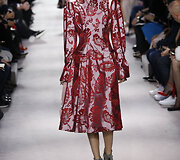 &bdquo;Christian Dior&ldquo; 2016 m. rudens-žiemos kolekcijos modelis