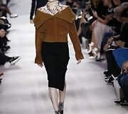 &bdquo;Christian Dior&ldquo; 2016 m. rudens-žiemos kolekcijos modelis