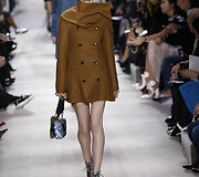 &bdquo;Christian Dior&ldquo; 2016 m. rudens-žiemos kolekcijos modelis