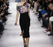 &bdquo;Christian Dior&ldquo; 2016 m. rudens-žiemos kolekcijos modelis