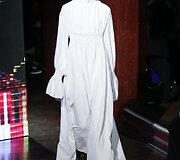 &bdquo;Kenzo&ldquo; 2016 m. rudens-žiemos kolekcijos modelis