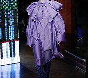 &bdquo;Kenzo&ldquo; 2016 m. rudens-žiemos kolekcijos modelis