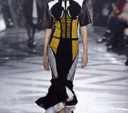 &bdquo;Louis Vuitton&ldquo; 2016 m. rudens-žiemos kolekcijos modelis