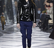 &bdquo;Louis Vuitton&ldquo; 2016 m. rudens-žiemos kolekcijos modelis