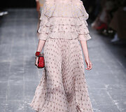 &bdquo;Valentino&ldquo; 2016 m. rudens-žiemos kolekcijos modelis