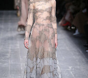 &bdquo;Valentino&ldquo; 2016 m. rudens-žiemos kolekcijos modelis