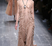 &bdquo;Valentino&ldquo; 2016 m. rudens-žiemos kolekcijos modelis