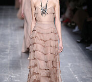 &bdquo;Valentino&ldquo; 2016 m. rudens-žiemos kolekcijos modelis