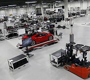 Superautomobilio &bdquo;Acura NSX&ldquo; gamybos linija Ohajo gamykloje