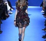 &bdquo;Elie Saab&ldquo; 2016 m. rudens-žiemos kolekcijos modelis