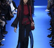 &bdquo;Elie Saab&ldquo; 2016 m. rudens-žiemos kolekcijos modelis
