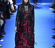&bdquo;Elie Saab&ldquo; 2016 m. rudens-žiemos kolekcijos modelis