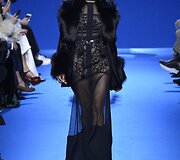 &bdquo;Elie Saab&ldquo; 2016 m. rudens-žiemos kolekcijos modelis