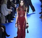 &bdquo;Elie Saab&ldquo; 2016 m. rudens-žiemos kolekcijos modelis