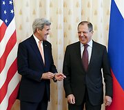 Johnas Kerry susitiko su Sergejumi Lavrovu