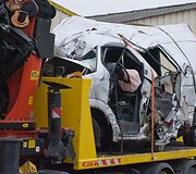 Prancūzijoje mikroautobusui susidūrus su sunkvežimiu žuvo 12 žmonių