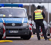 Tarp Europos Sąjungos &scaron;alių patruliuojantys policininkai