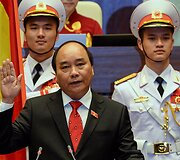 Vietnamo parlamentas prisaikdino naująjį premjerą