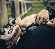 Tatuiruotos nuotakos laužo stereotipus