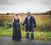 Tatuiruotos nuotakos laužo stereotipus