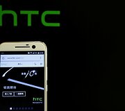 Naujasis HTC 10 i&scaron;manusis telefonas