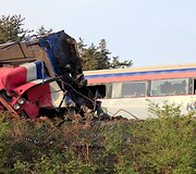 Keleivinio traukinio avarija Pietų Korėjoje