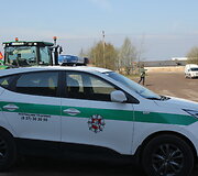 Jonavos rajone rasti septyni &Scaron;vedijoje vogti traktoriai