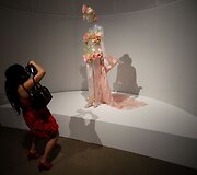 Mada ma&scaron;inų amžiuje &ndash; paroda &bdquo;Manus x Machina: Fashion in an Age of Technology&ldquo; Niujorke