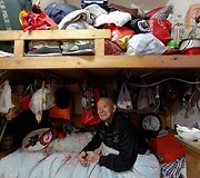 Ant aukso vertės žemės &Scaron;anchajuje gyvenantys kinai nesutinka atiduoti savo namų pusvelčiui