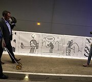 Lione esančiame tunelyje nupie&scaron;tas ilgiausias pasaulyje (1625 metrų) komiksas