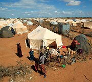 Didžiausioje pasaulyje pabėgėlių stovykloje Kenijoje glaudžiasi 350 tūkst. somaliečių