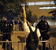 Donaldo Trumpo rinkimų kampanijos renginio metu vykę protestai