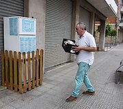 &bdquo;Solidarumo &scaron;aldytuvas&ldquo; Ispanijoje, kuriame paliekamas maistas nepasiturintiems