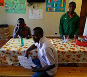 Paaugliai pabėgėliai i&scaron; &Scaron;iaurės Afrikos valstybių prieglobstį rado Italijoje
