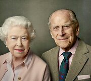 Didžiosios Britanijos karalienės ir jos vyro gimtadieninis portretas