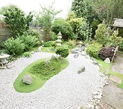 Negalėdamas su žmona keliauti į savo svajonių &scaron;alį, britas skyrė 15 metų sukurti japoni&scaron;ką sodą
