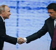 Rusijos prezidentas Vladimiras Putinas penktadienį ekonomikos forume Sankt Peterburge