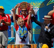 JAV de&scaron;rainių valgymo čempionas