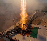 Kazakstane į Tarptautinę kosminę stotį i&scaron;skrido nauja grupė astronautų