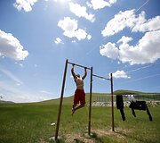 Mongolijos imtynininko treniruotė