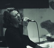 Gintarė &Scaron;migelskytė ir Justas Čeponis. Koncerto &bdquo;La Vie Boheme&ldquo; @ &bdquo;Que pasa&ldquo; akimirka