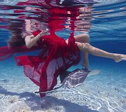 Mėgstančio nardyti modelio povandeninė fotosesija Bahamose