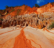 &bdquo;Tsingy Rouge&ldquo; uoliena Madagaskare