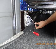 Mikroautobuse slėpta cigarečių kontrabanda
