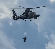Baltijos &scaron;alių karinių oro pajėgų kariai treniruojasi i&scaron;gyvenimo jūroje pratybose &bdquo;Baltic Bikini 2016"