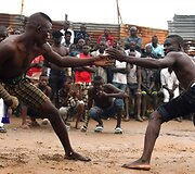 Dambe &ndash; afrikieti&scaron;ka bokso tradicija Nigerijoje